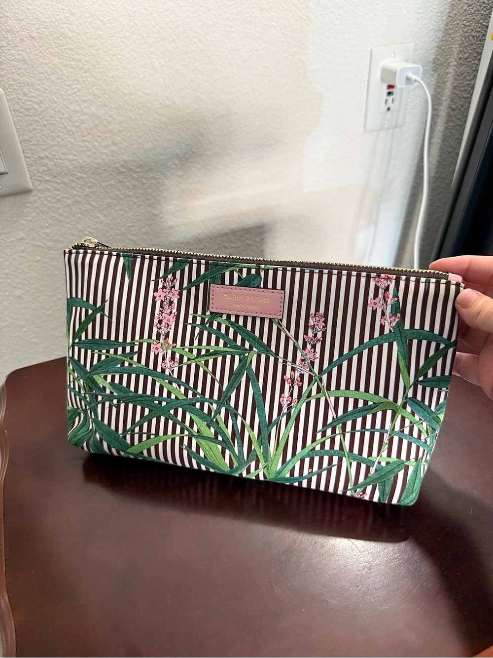 Henri Bendel Centennial Stripe Tropical Floral Large Cosmetic Pouch New - Picture 2 of 9